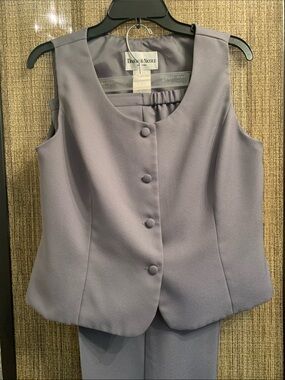 Danny & Nicole four pieces suit